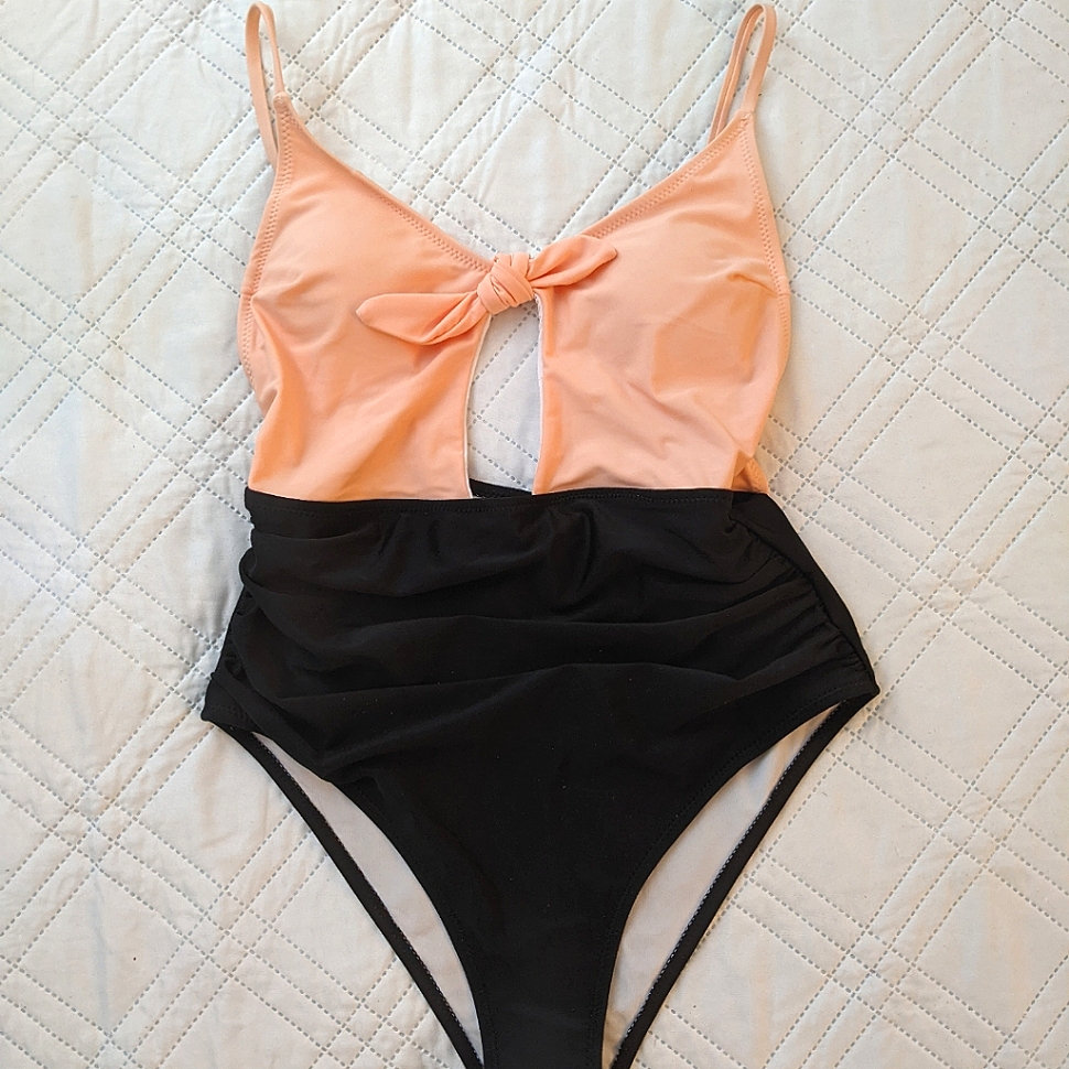Cupshe Backless Cutout One Piece